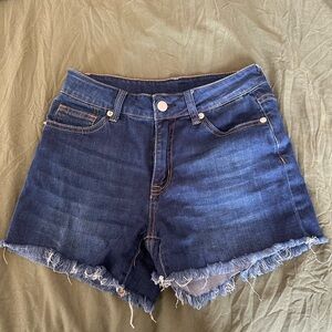 Born primitive Jean shorts